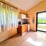Apartamento Ktima Amitsa & *
