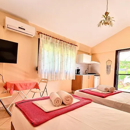 Ktima Amitsa & * سارتي