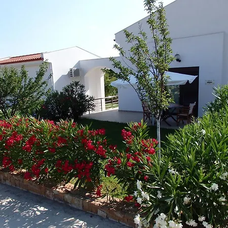 شقة Ktima Amitsa & *